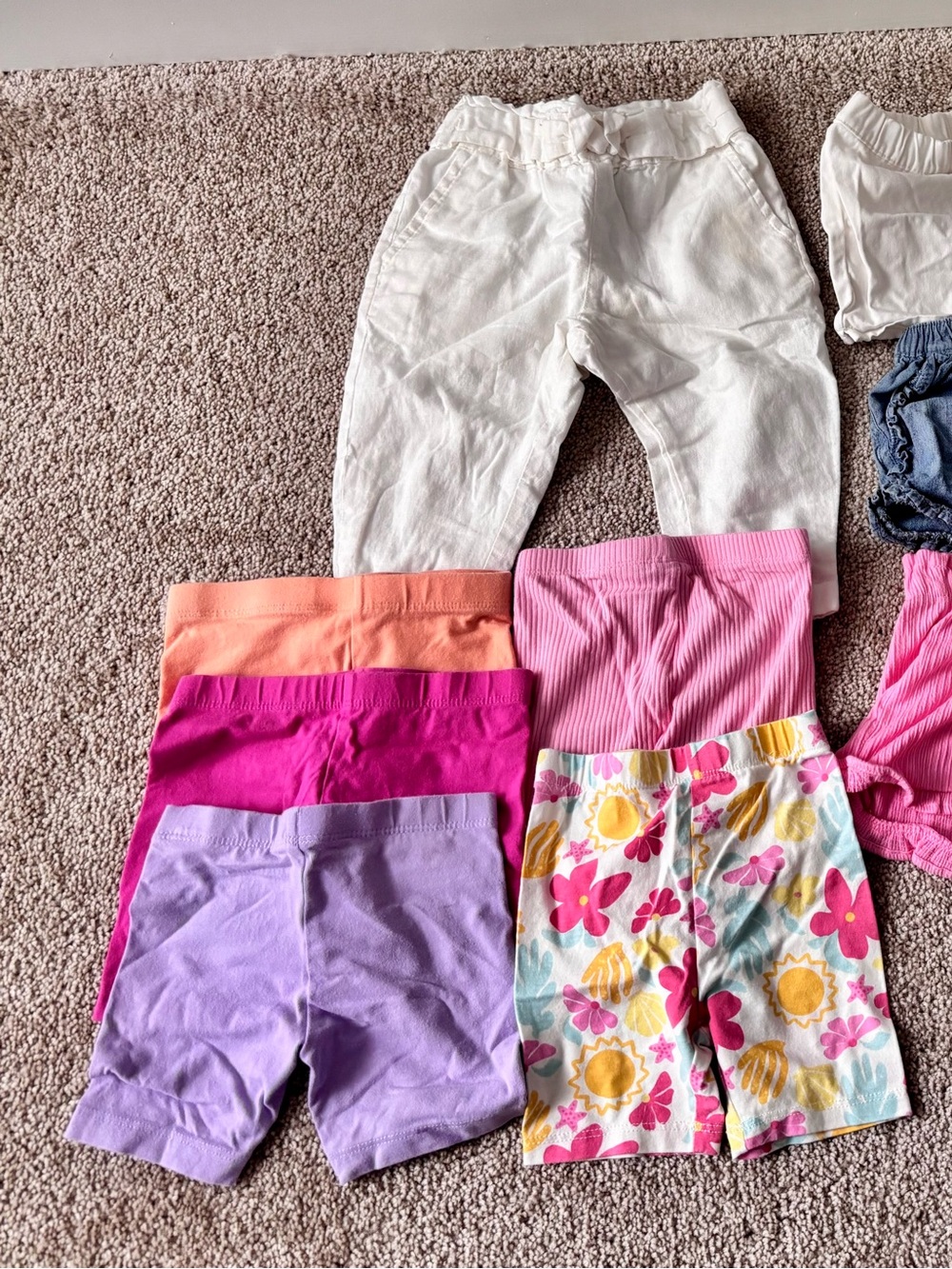 Girls Shorts & Linen Pants Set - 11 items - 12-18 months